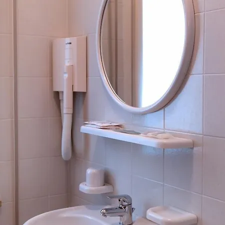 Centopini Szálloda Gemmano