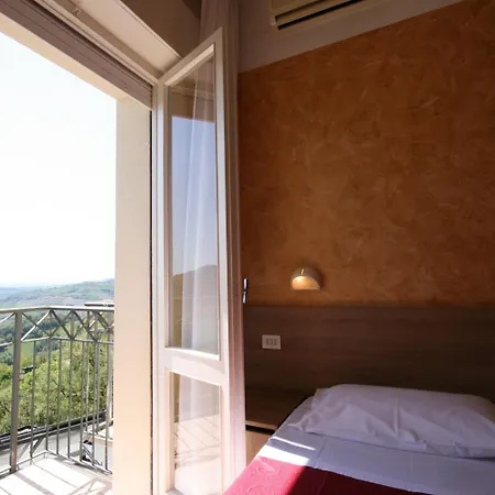 Centopini Szálloda 3*