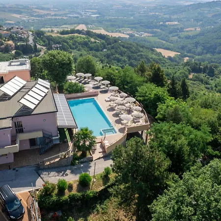 Centopini Szálloda 3*