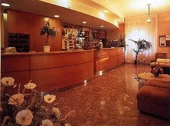Centopini 3*