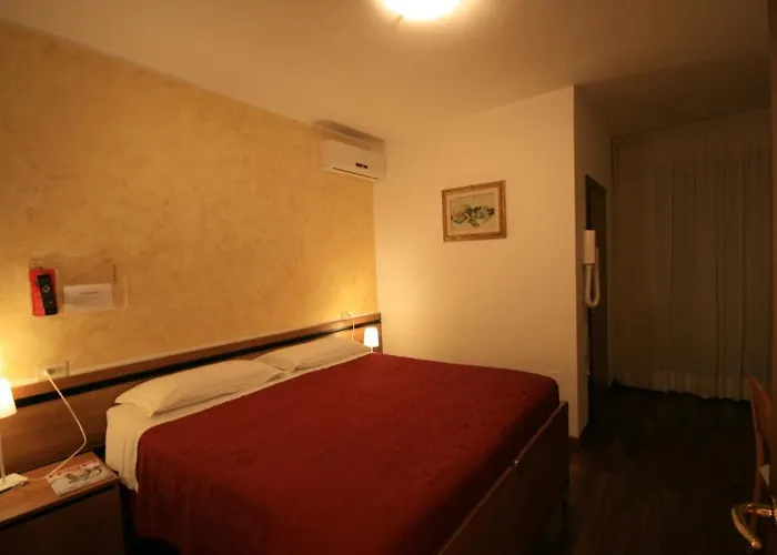 Otel Centopini Gemmano